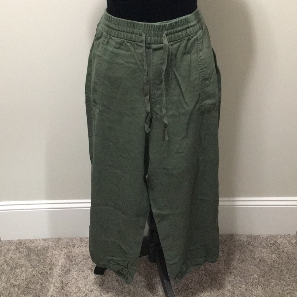 Old Navy Linen Crop pant. XL